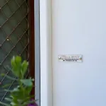 Guestsuite Maison 80123 Bed & Breakfast 4*