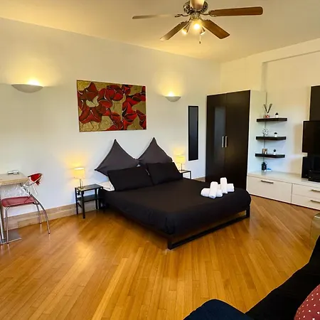 Guestsuite Maison 80123 Napels