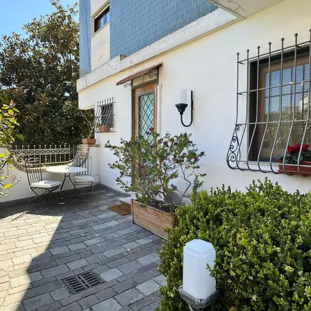 Guestsuite Maison 80123 B&B