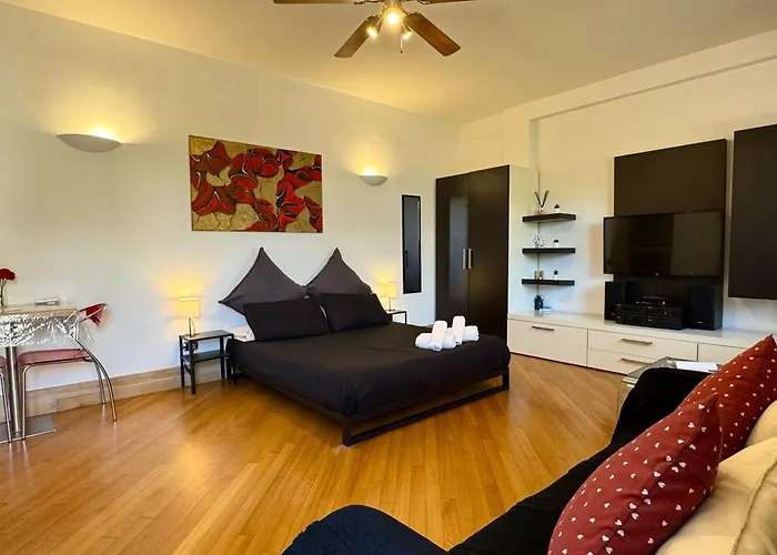 B&B Guestsuite Maison 80123 4*