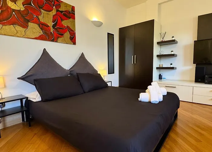 Guestsuite Maison 80123 B&B 4*